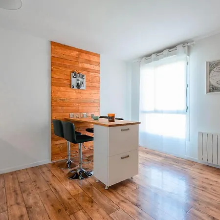 Beautiful Apartment 8Min Disney Montévrain Buitenkant foto